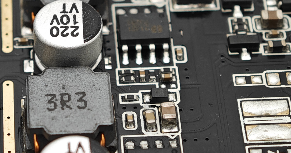 PCBA 処理における複雑な設計の問題と解決策