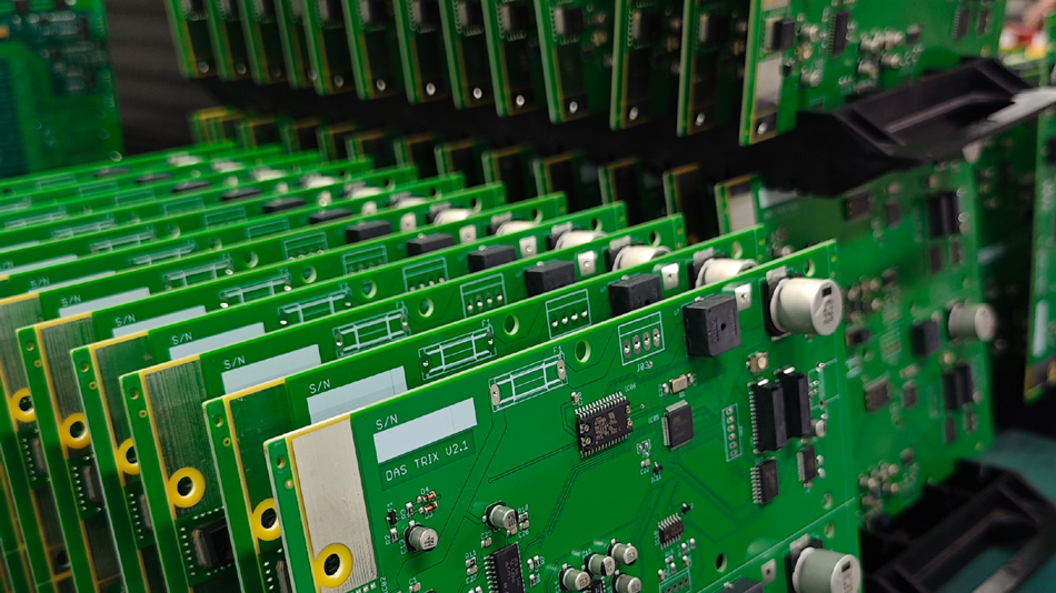 PCBA工場協力事例分析：成功の背景には何があるのか​​？