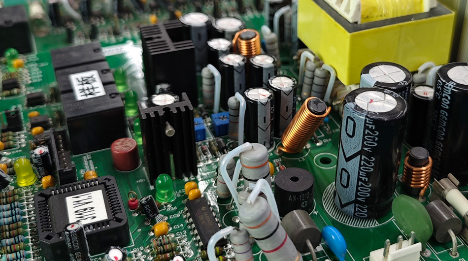 PCBA工場のマルチチャネル通信メカニズムが顧客サポートに与える影響