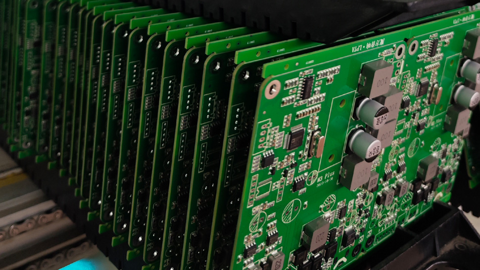 PCBA工場の全工程品質監視システムを解読する