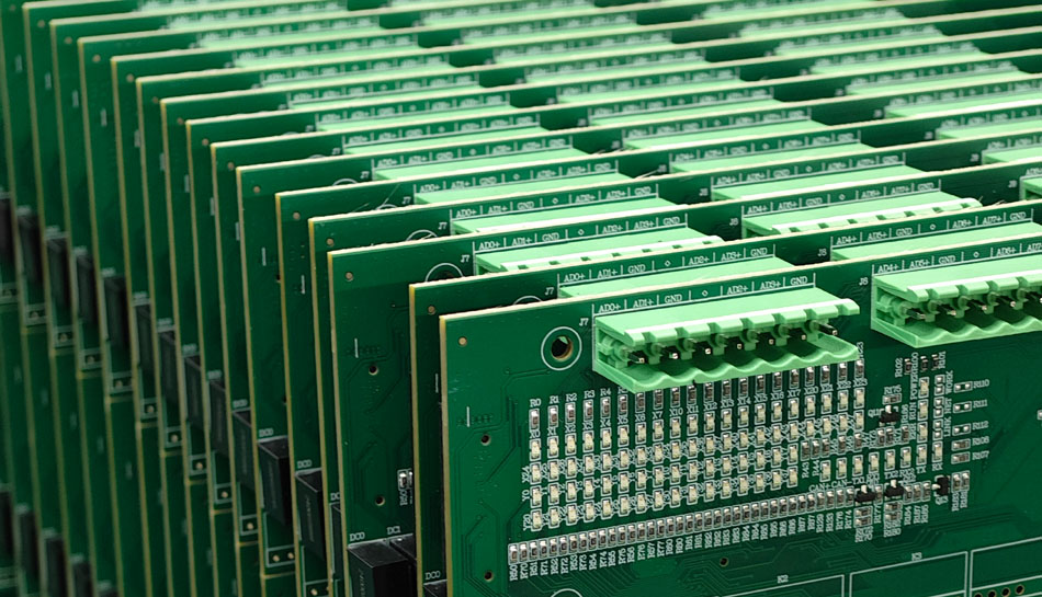 顧客のフィードバックに基づいて適切な PCBA 工場を選択するにはどうすればよいですか?